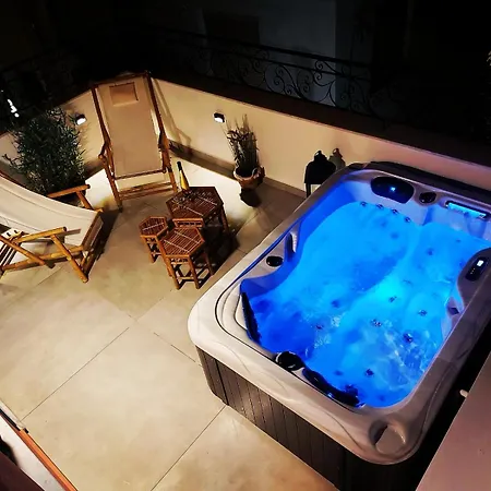 Mosaic Luxury * Rhodes City